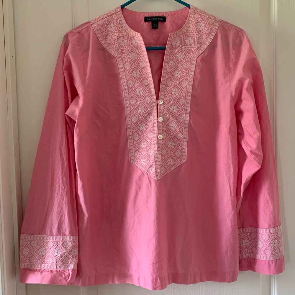 Lands End embroidered top floral